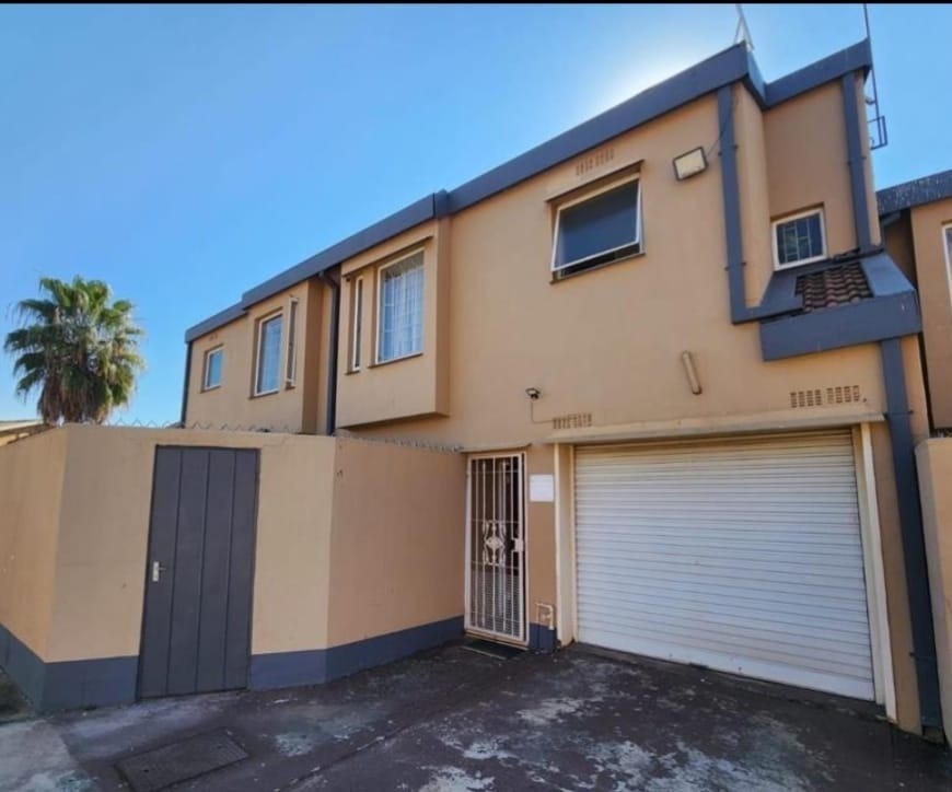 3 Bedroom Property for Sale in Potchefstroom North West